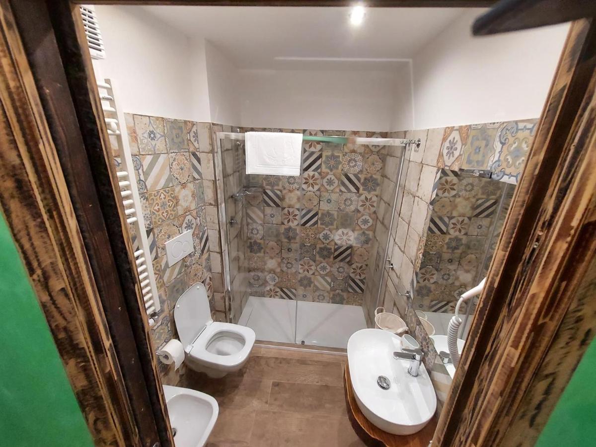 Casa Vacanze La Ripa Sutri Dış mekan fotoğraf